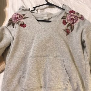 American eagle pullover